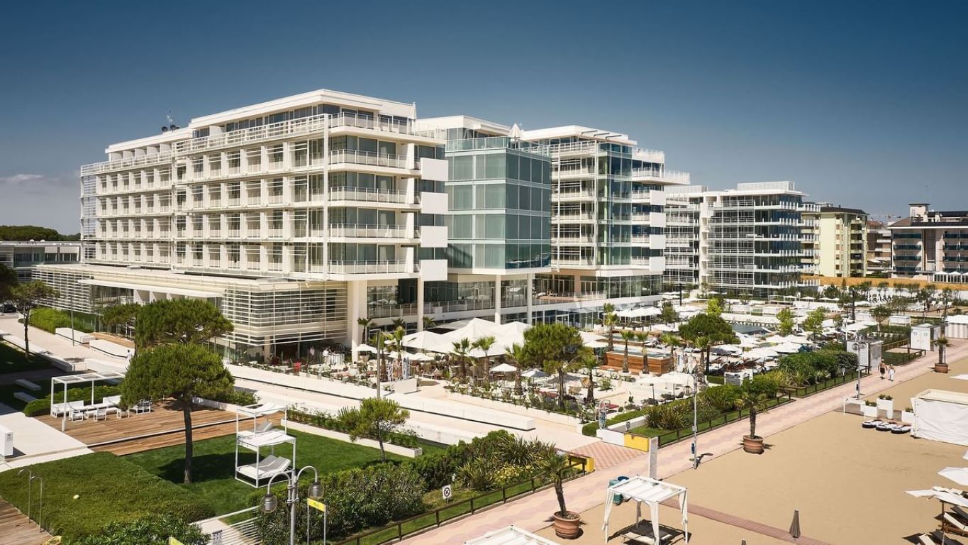 Falkensteiner Hotel & Spa Jesolo-Kompleks hotela.jpg