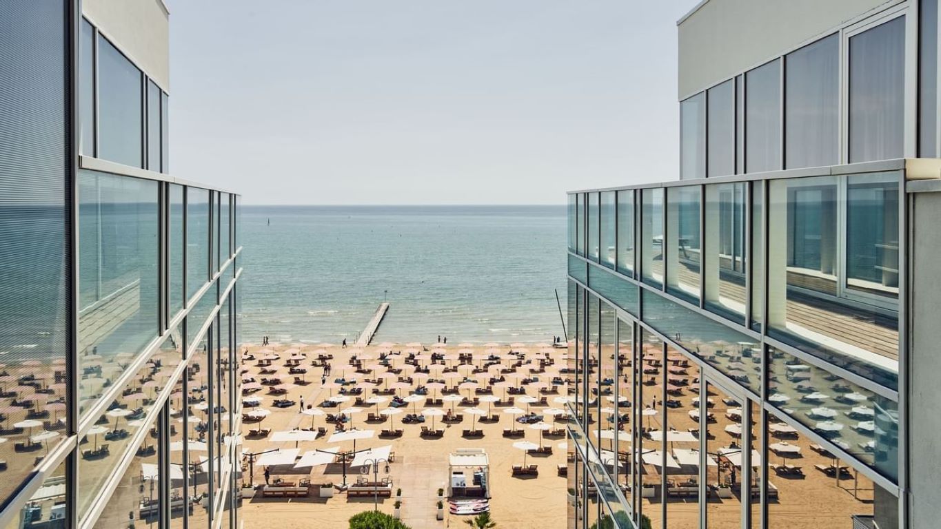 Falkensteiner Hotel & Spa Jesolo-Plaza.jpg
