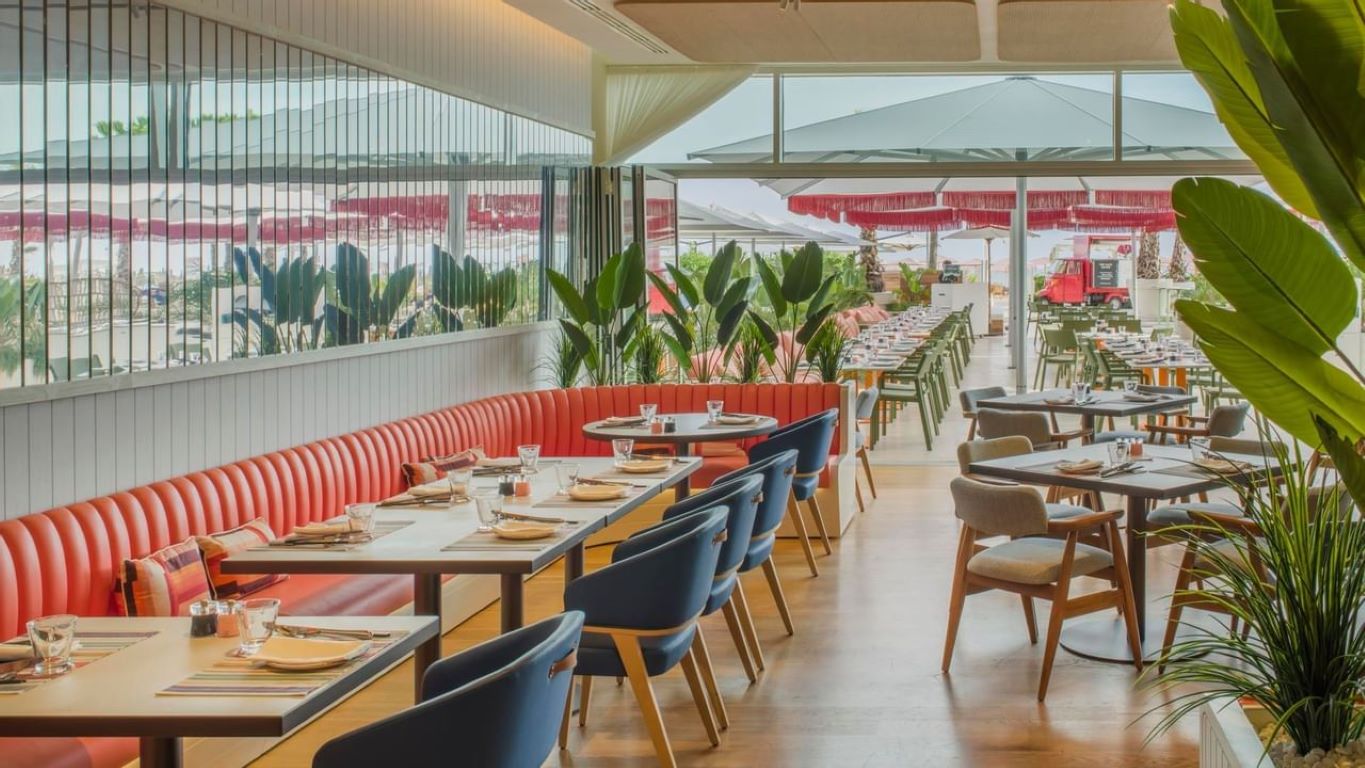 Falkensteiner Hotel & Spa Jesolo-Terasa restorana.jpg