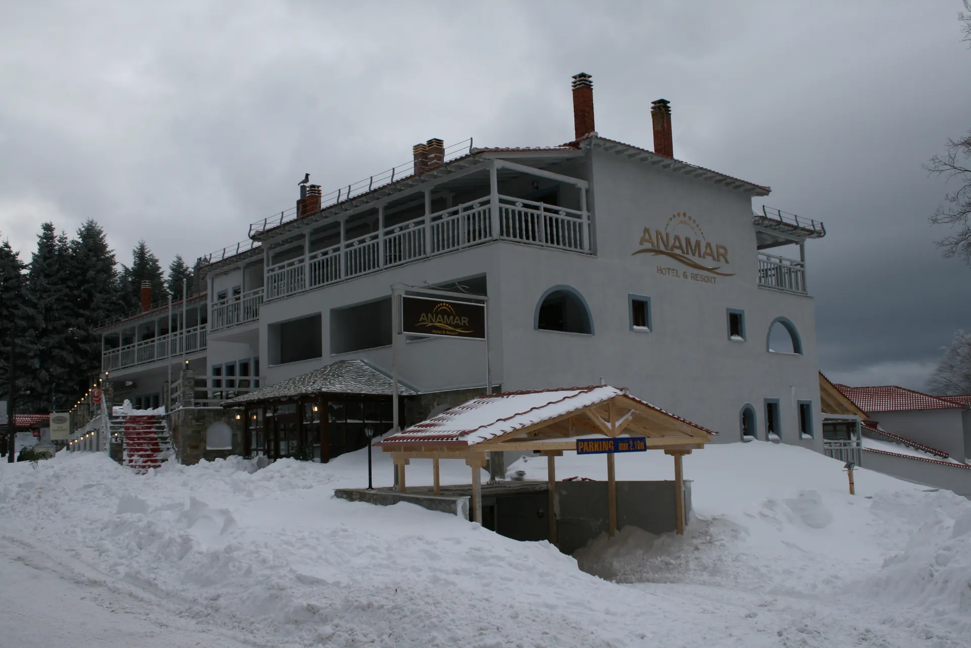 Anamar Pilio Resort spoljni izgled.jpg