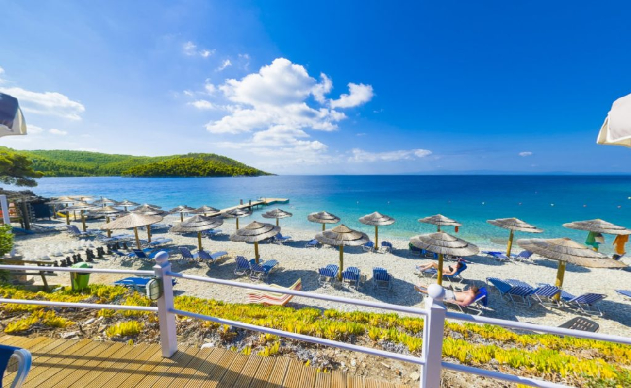 Adrina Beach Hotel plaža.jpg