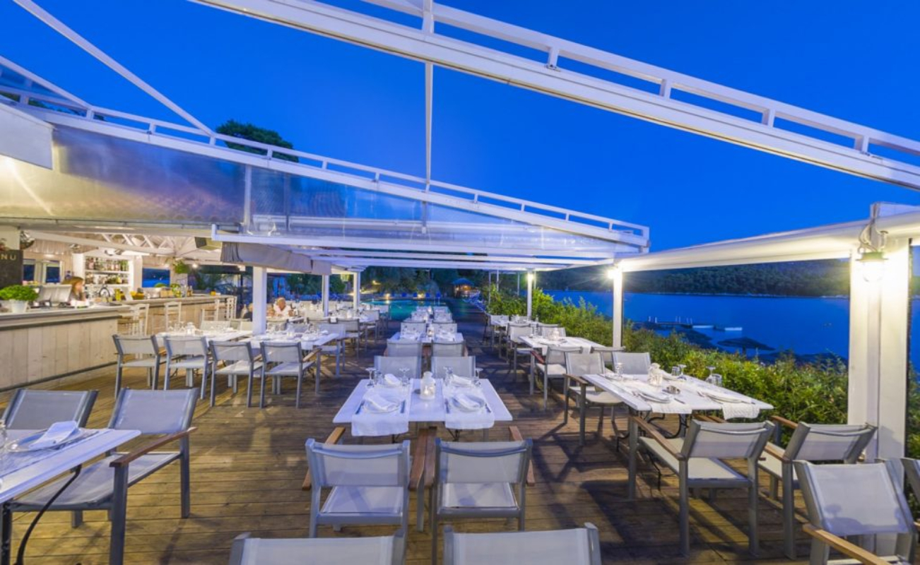 Adrina Beach Hotel restoran.jpg