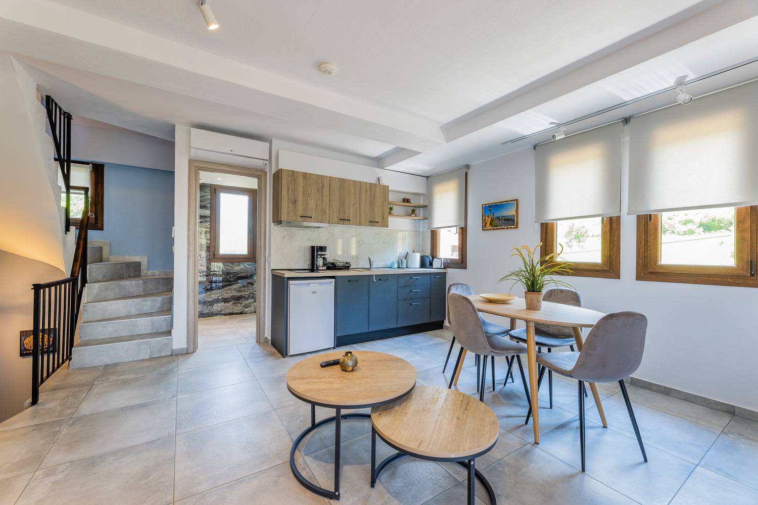 Penelope Luxury Suites-Suite Split Level 2 Bathrooms kuhinja.jpg