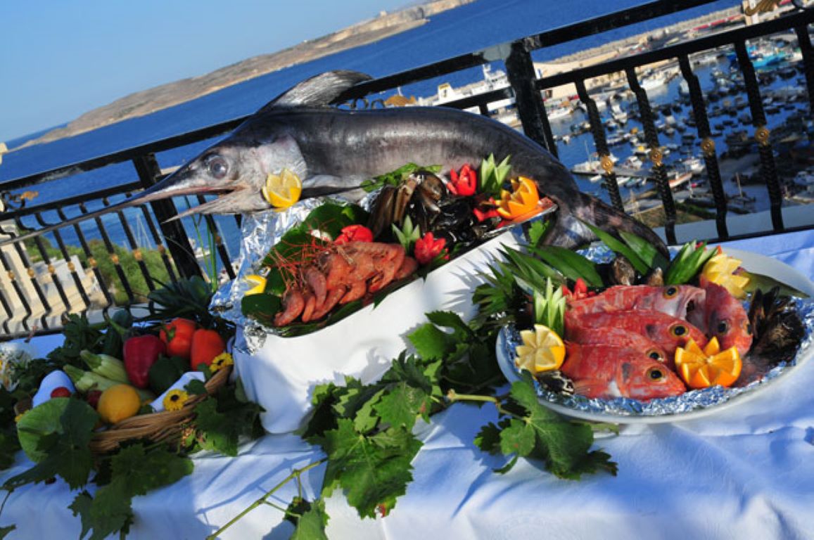 Grand Hotel-Restoran na krovu hotelu.jpg