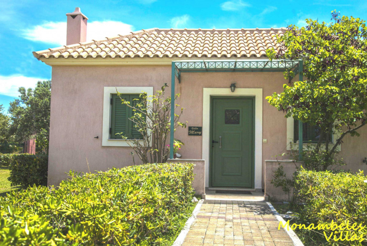 Monambeles villas Mary vila.jpg