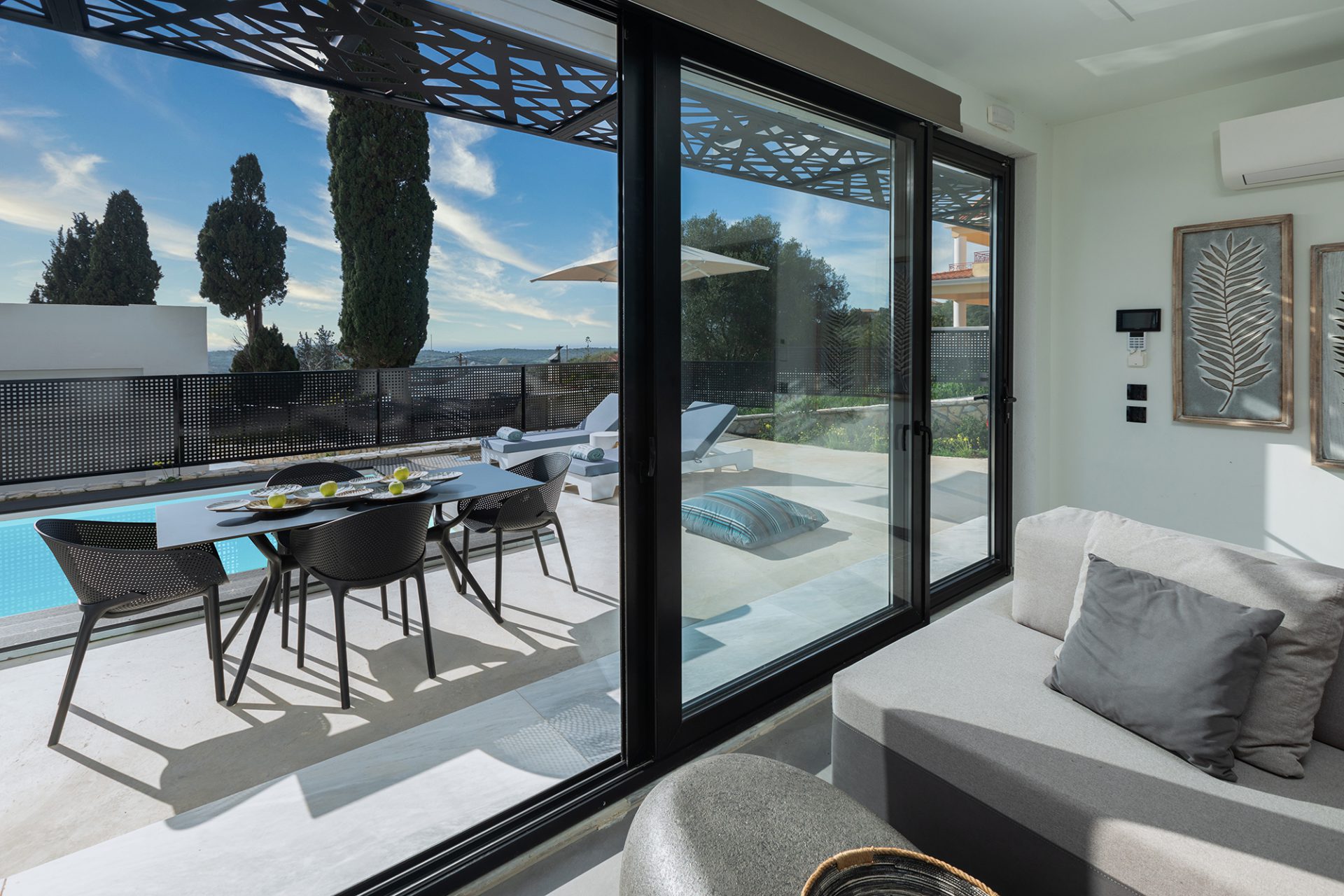 Erolidae Villas Kefalonia vila Oreas.jpg