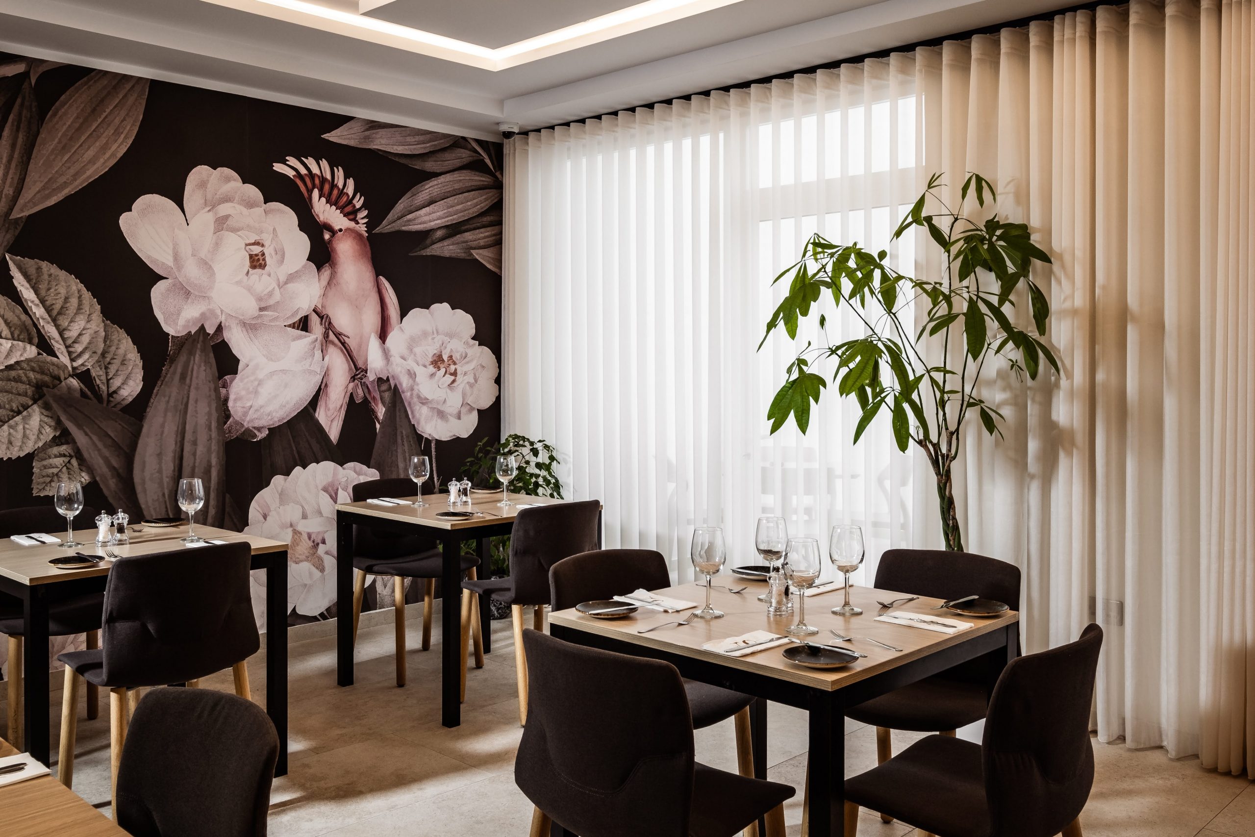 The Segond Hotel-Restoran.jpg