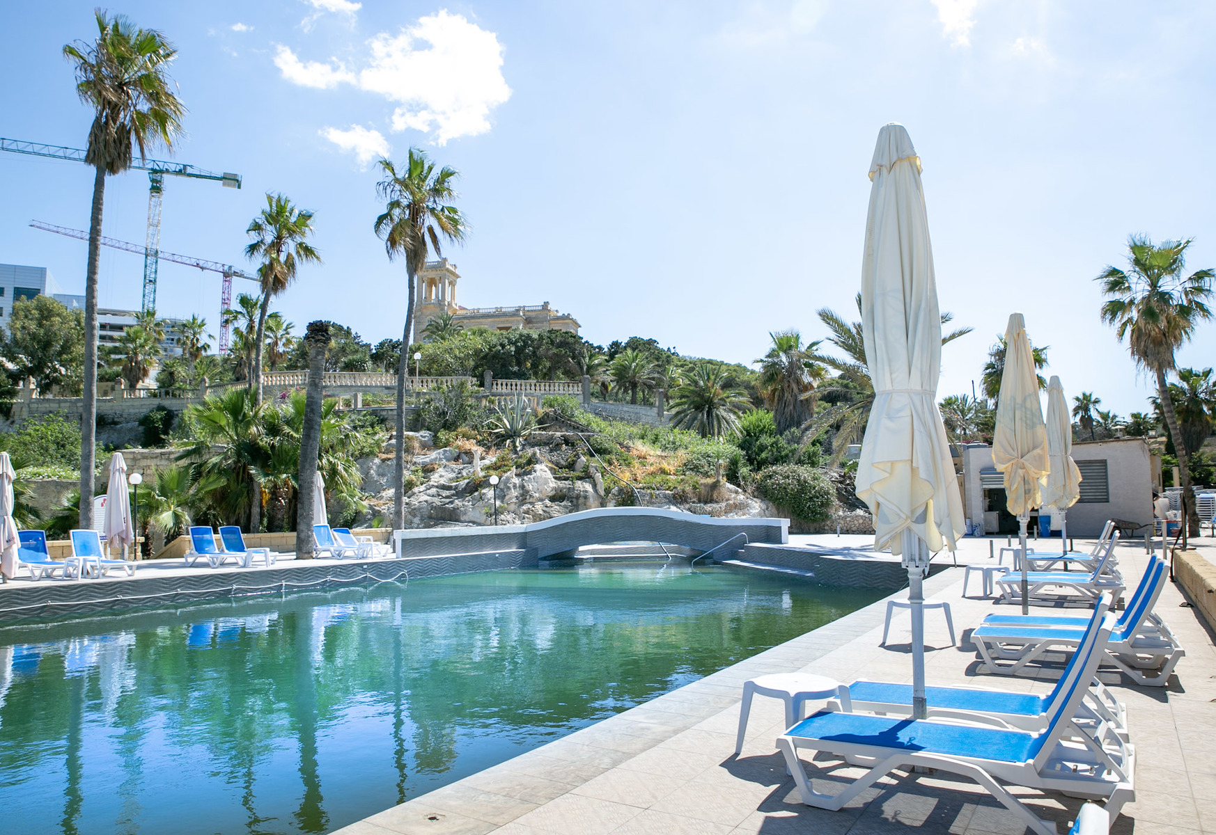 Beach Garden Hotel-Bazen.jpg
