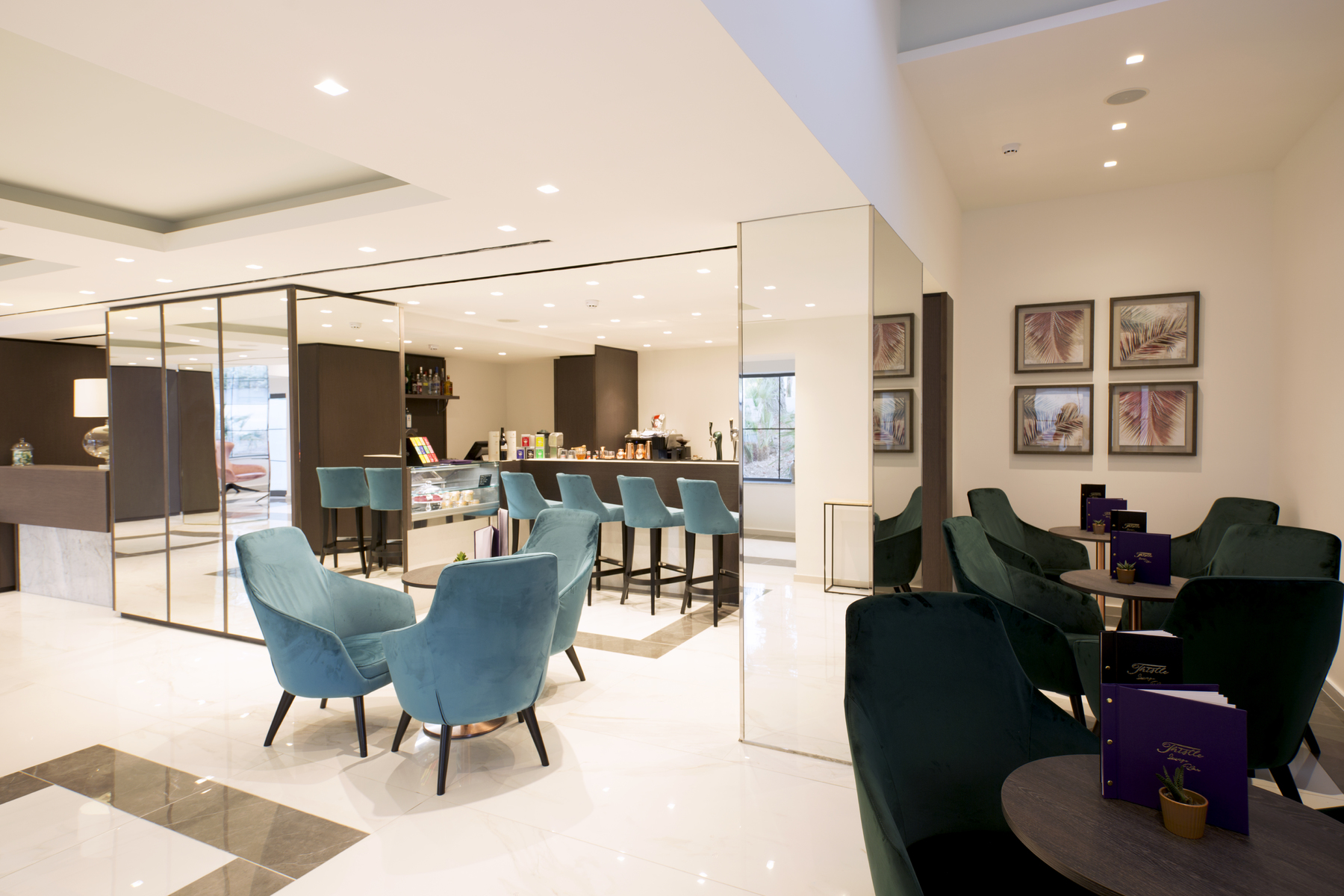 Urban Valley Resort and Spa-Lounge bar.jpg