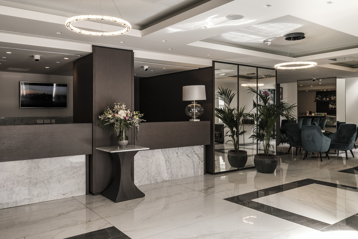 Urban Valley Resort and Spa-Recepcija.jpg