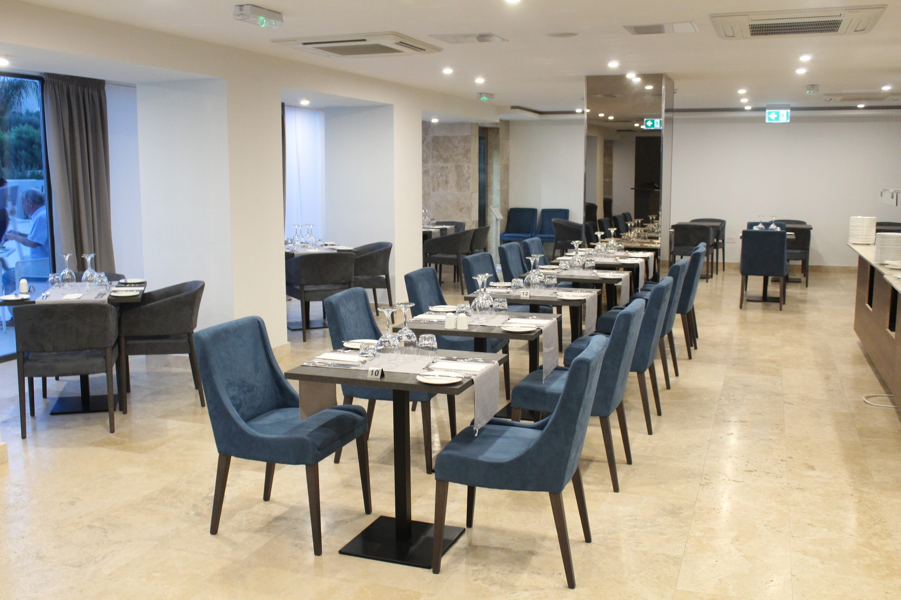 Urban Valley Resort and Spa-Restoran.jpg