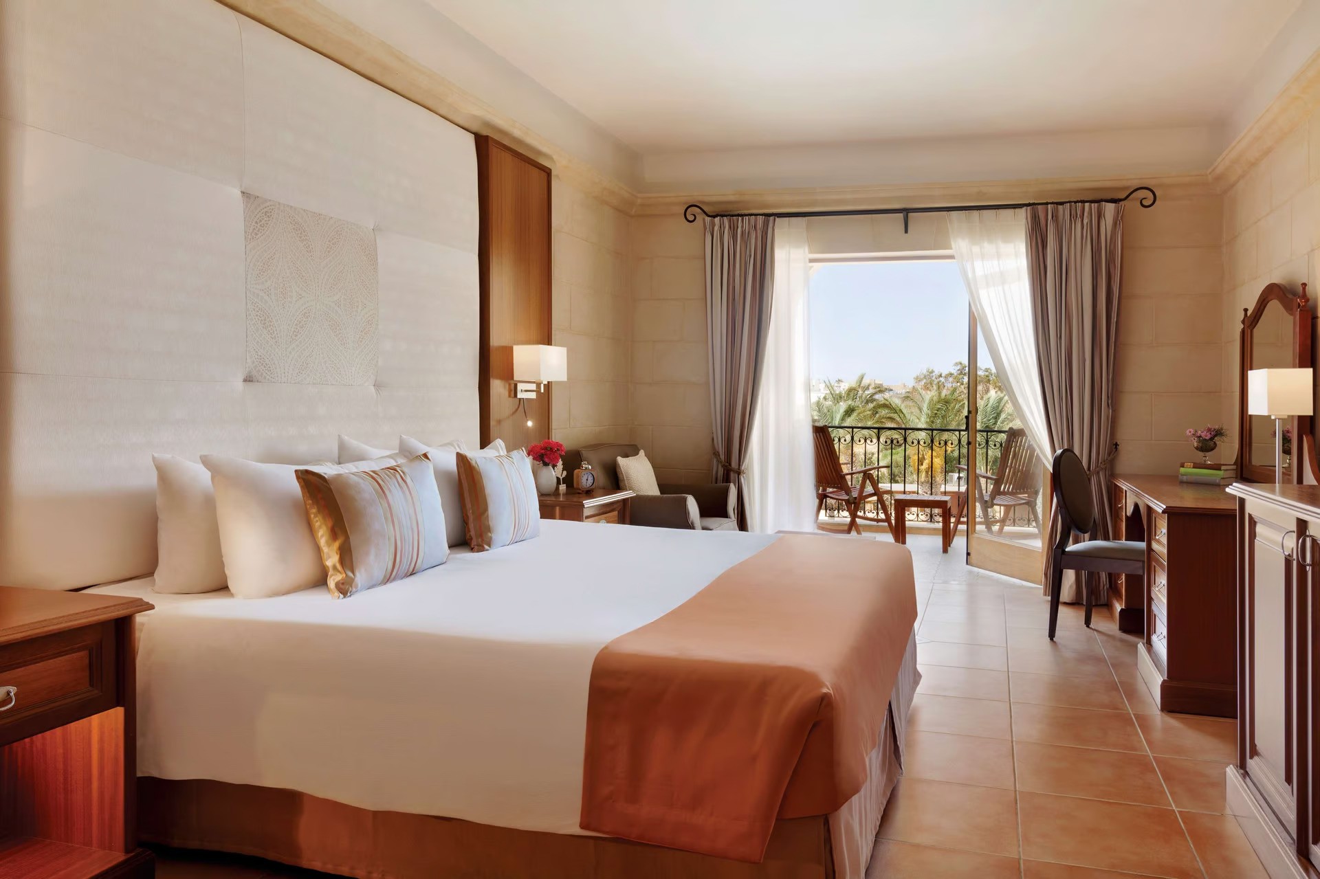 Kempinski San Lawrenc Resort-Deluxe soba.jpg