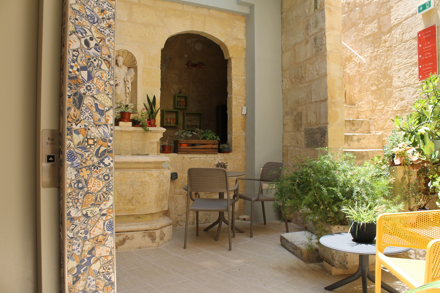Palazzino Nina Boutique Hotel-Ulaz u hotel.jpg