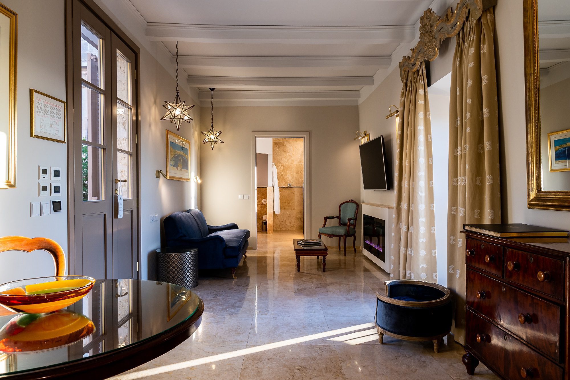 Xara Palace-Executive suite panoramski pogled.jpg