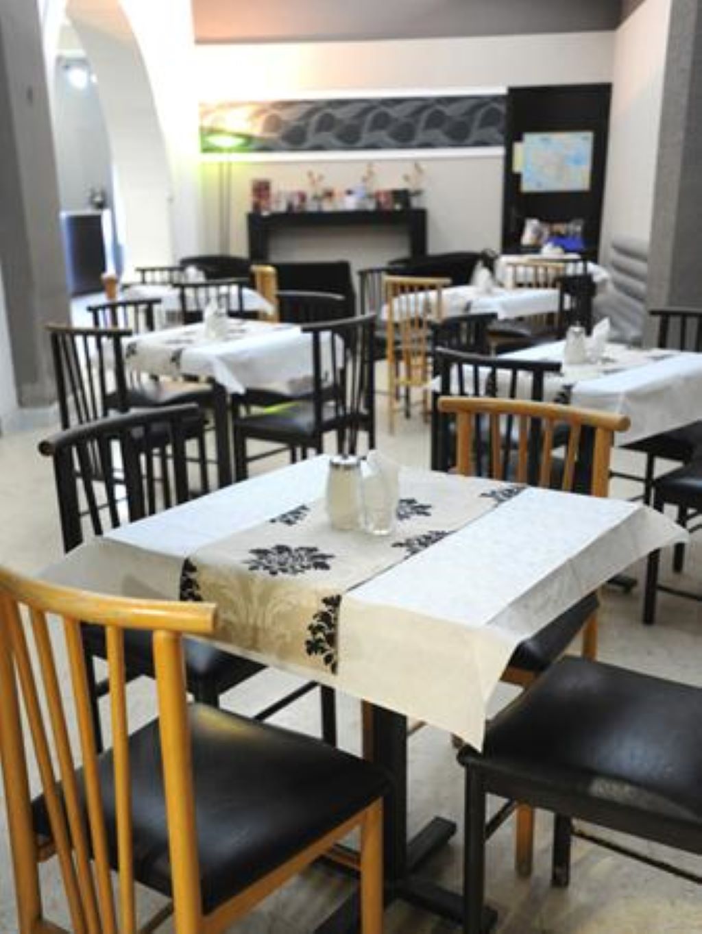 Europa Hotel-Restoran.jpg