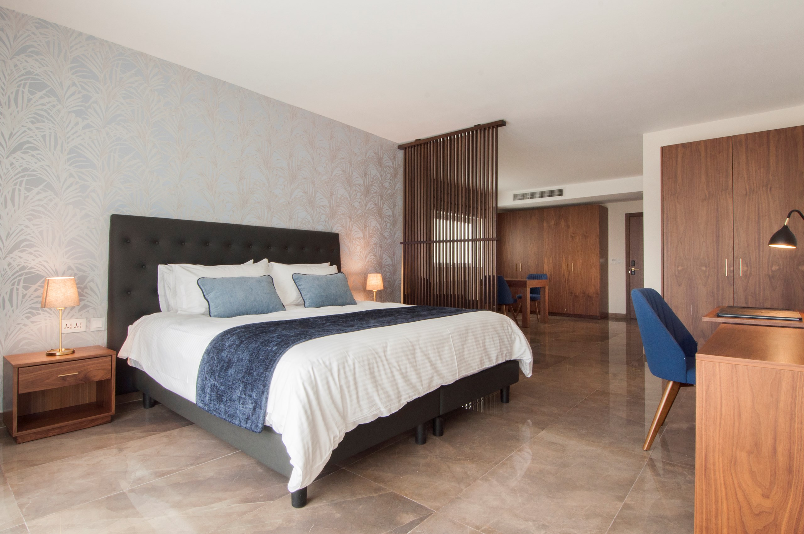 The Duke Boutique Hotel-Soba sa kuhinjom.jpg