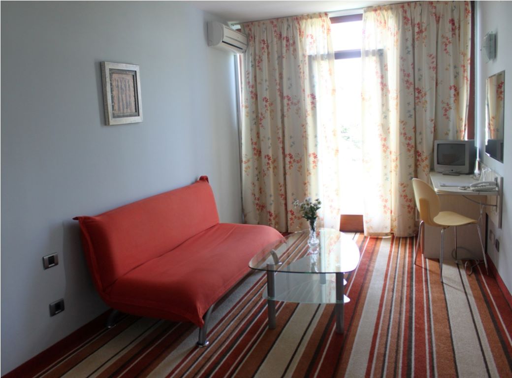 Hotel Koral-Standardna Large soba.jpg