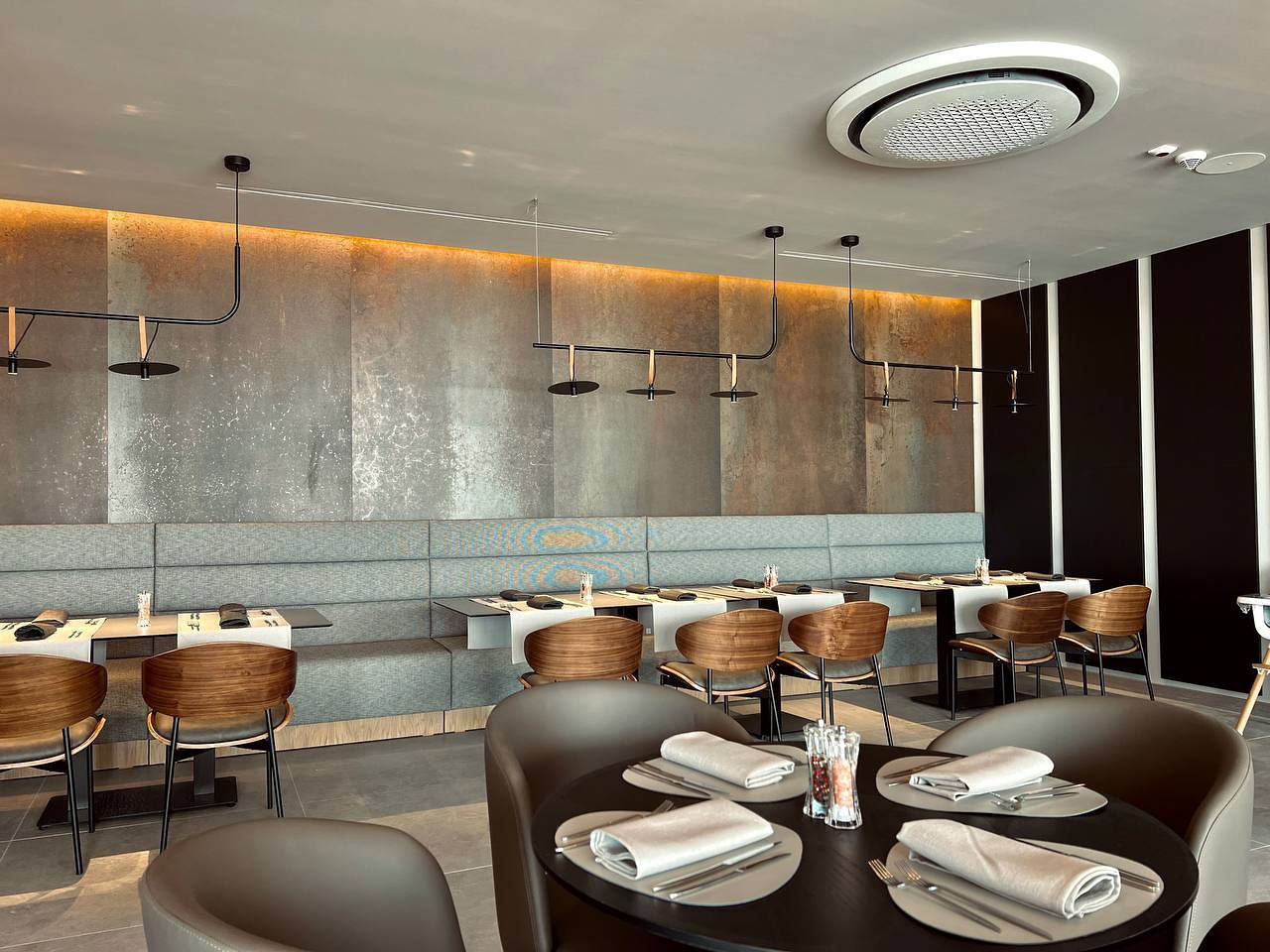 Grifid Noa restoran
