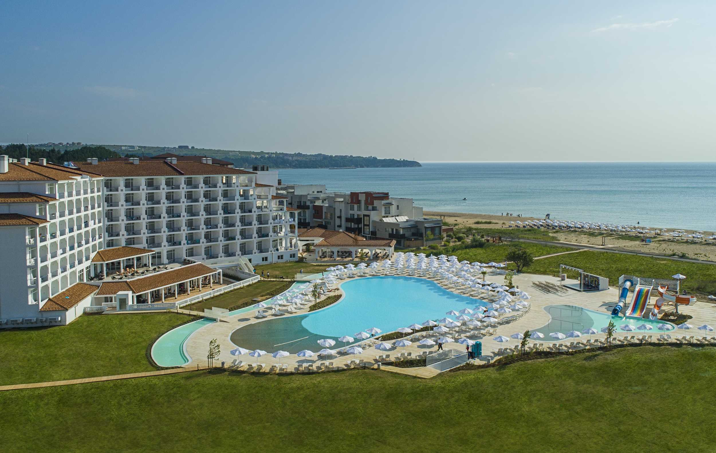 Sunrise Blue Magic Hotel-Bazeni.jpg