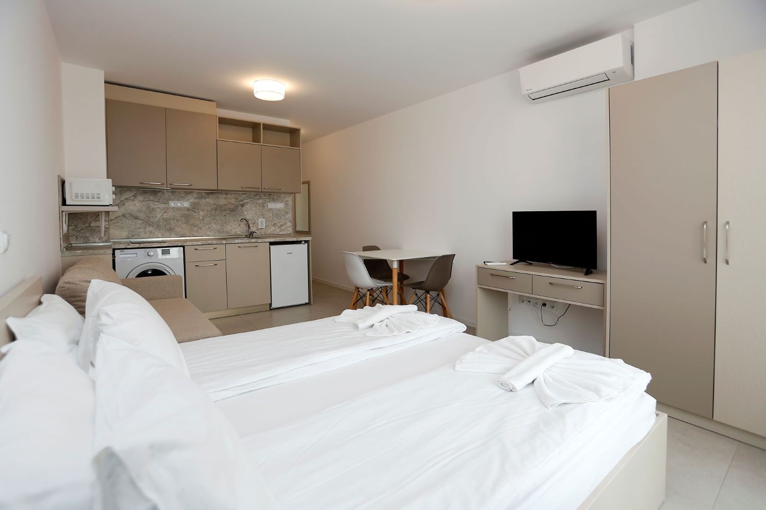 Green Life Apartments Sozopol-Studio.jpg