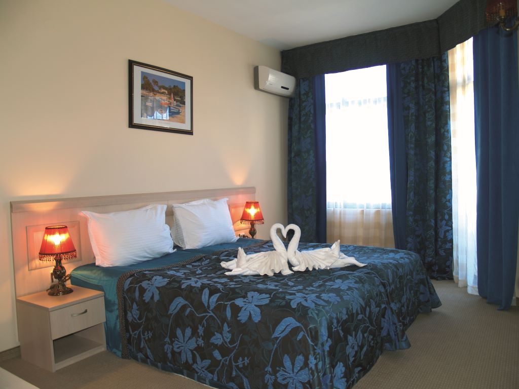 Grenada Hotel-Standardna soba.jpg