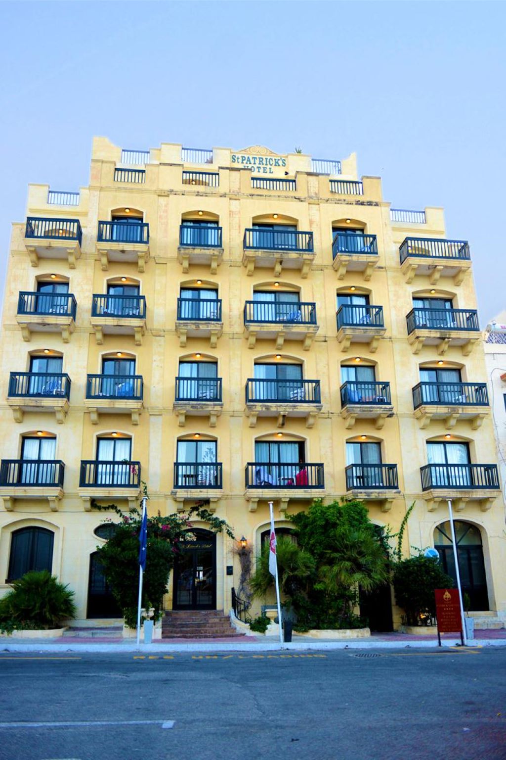 Hotel St. Patrick's-Zgrada hotela.jpg