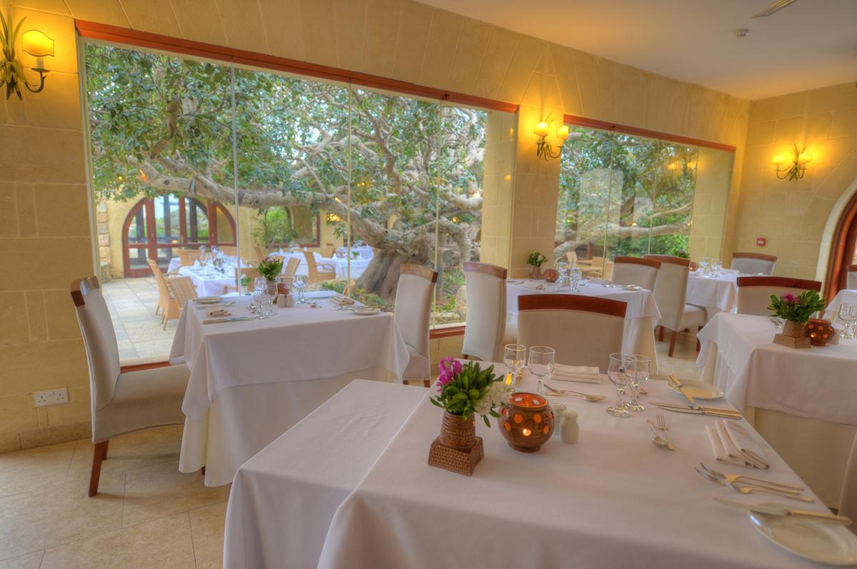 Ta Cenc Hotel-Restoran.jpg