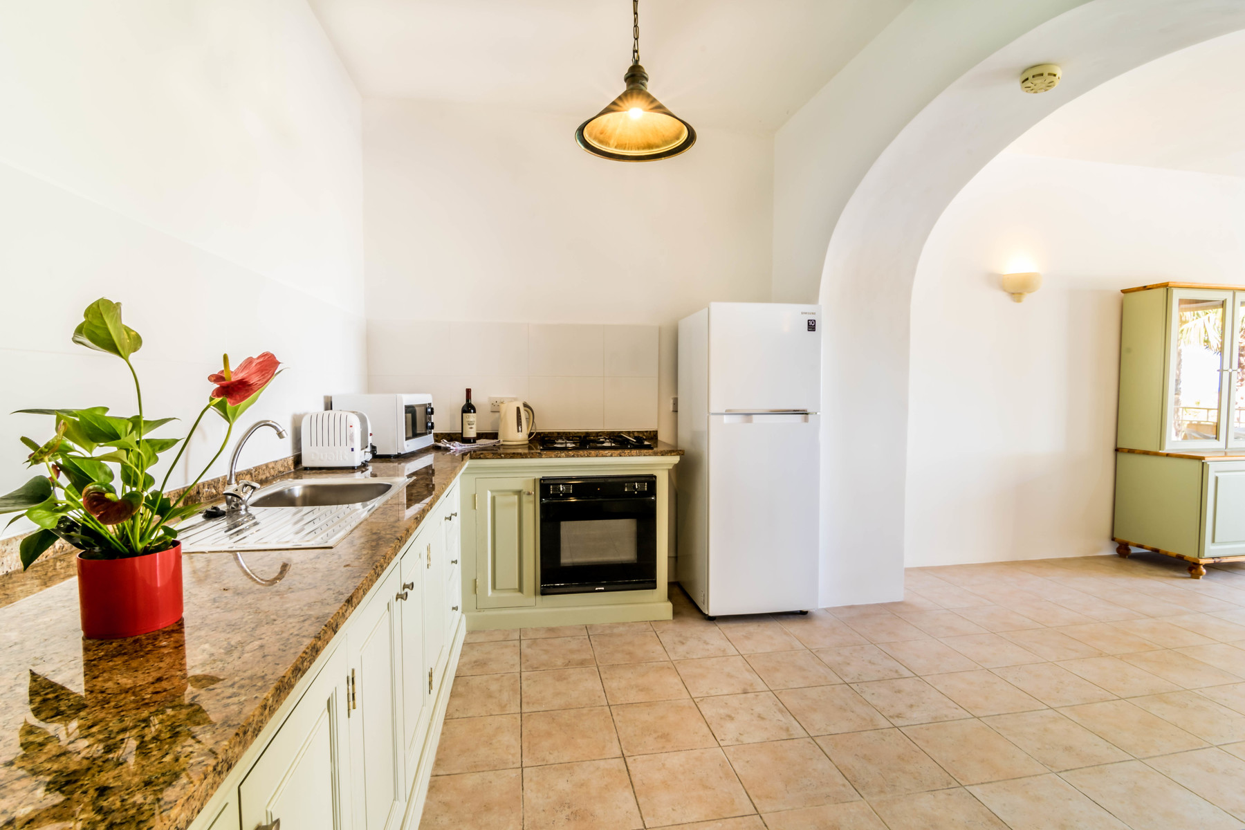Ta' Frenc Apartments-Dvosoban apartman kuhinja.jpg