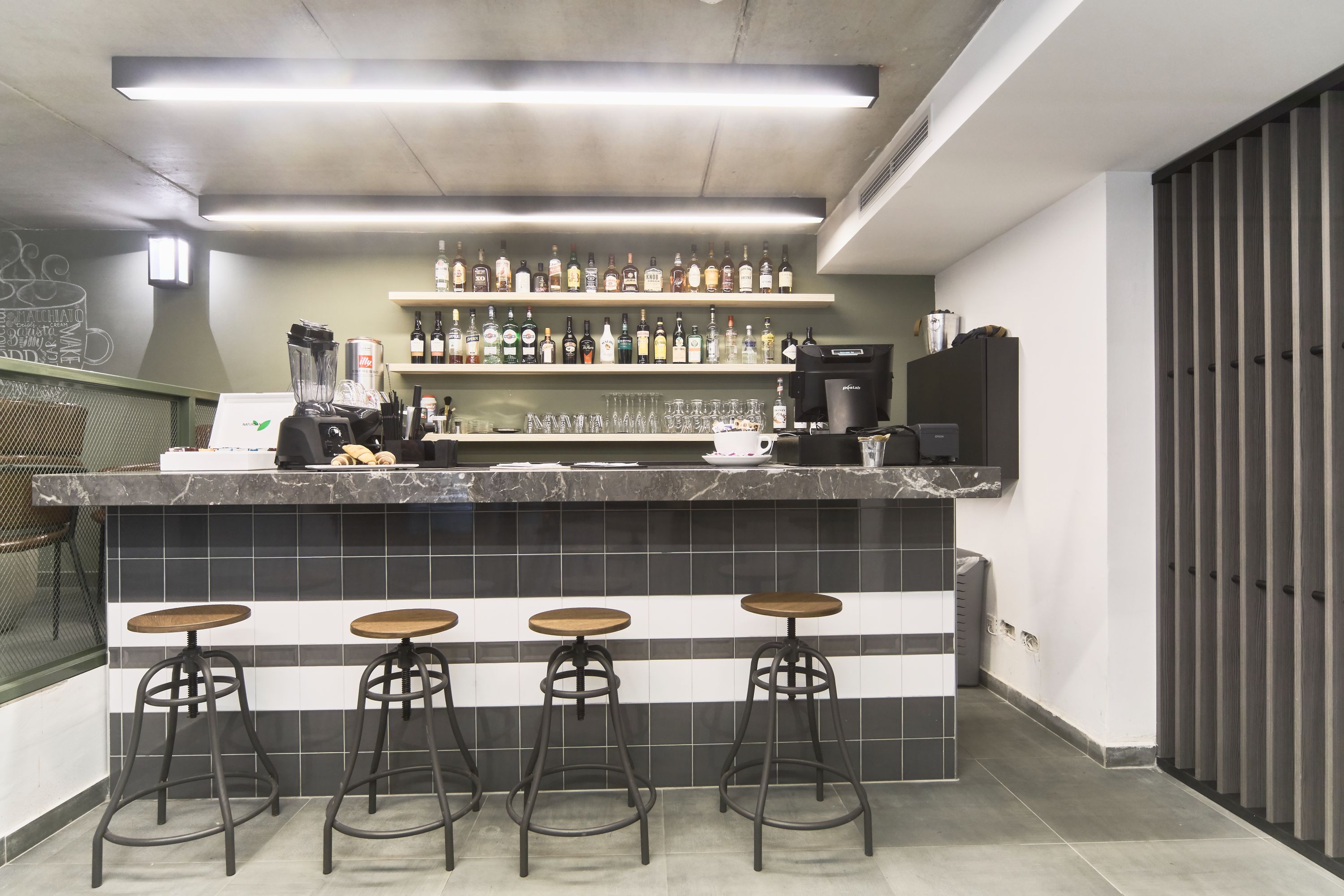 Mr Todd Hotel-Bar.jpg
