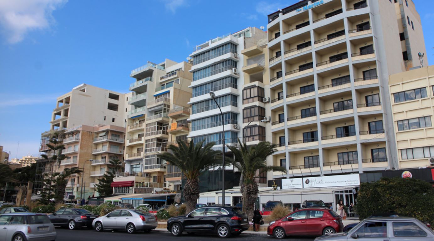 Sliema Marina Hotel-Hotel spolja.jpg