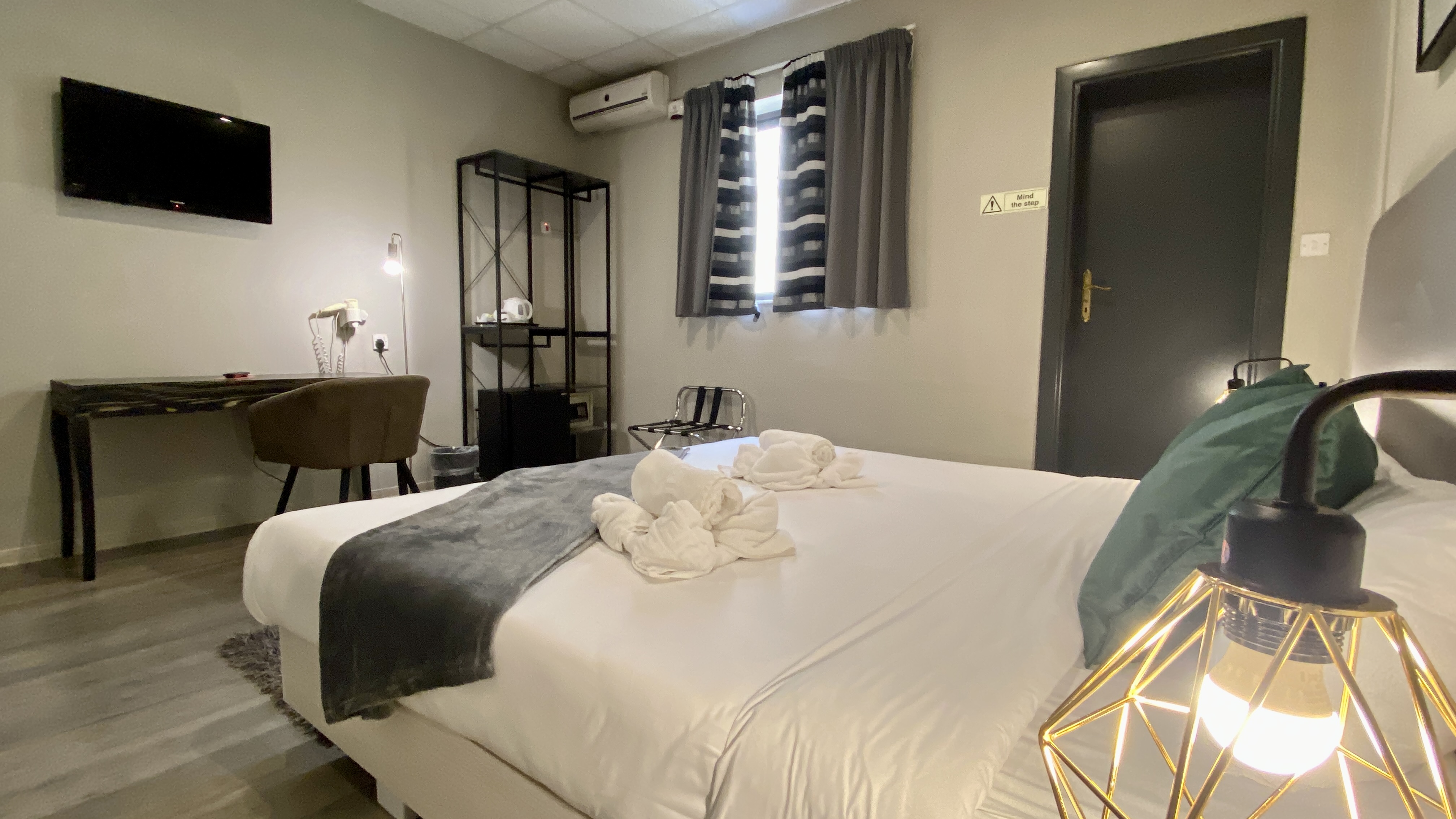 Sliema Marina Hotel-Standardna soba.jpg
