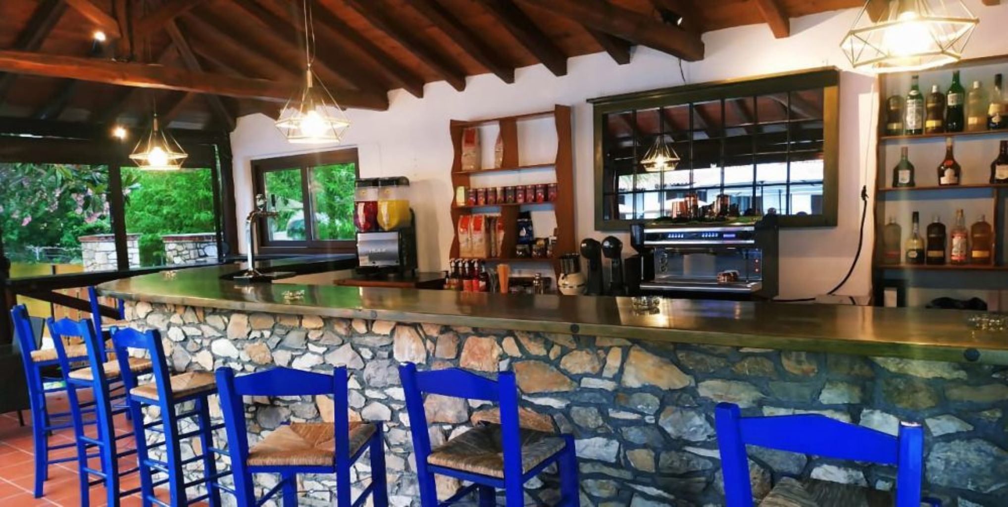 Pension Strawberry-bar-.jpg