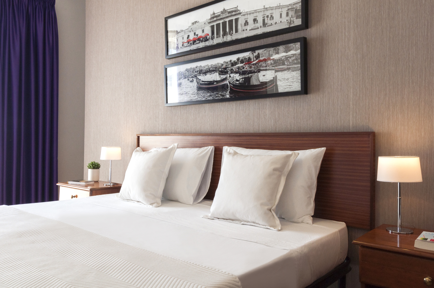 Sliema Hotel by ST Hotels-Standardna soba.jpg