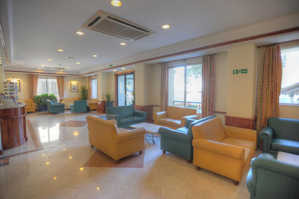 Plaza Regency Hotel Suites-Lobby.jpg
