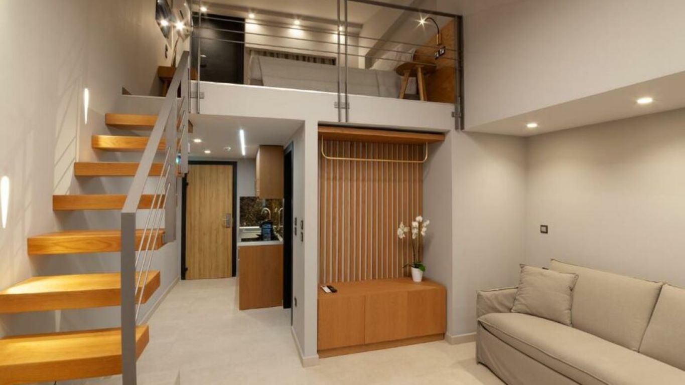 Lithos Suites-Luxury suite.jpg