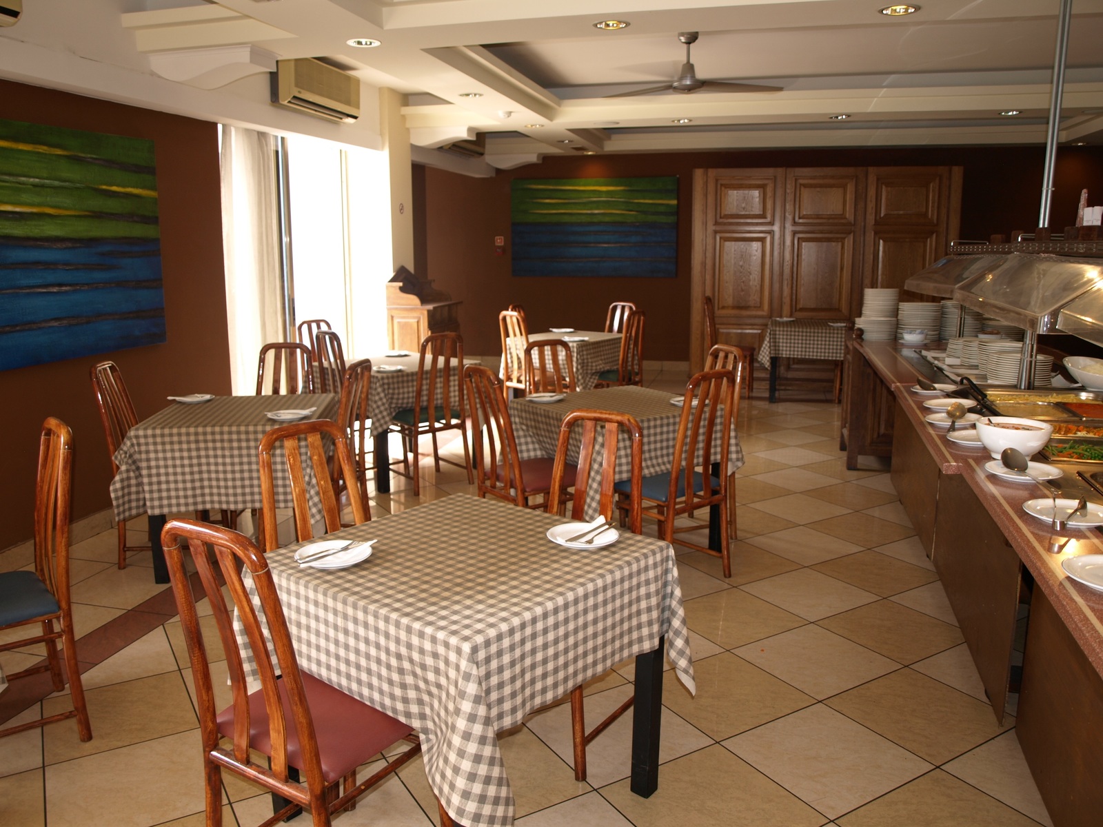 St George's Park Hotel-Restoran.jpg