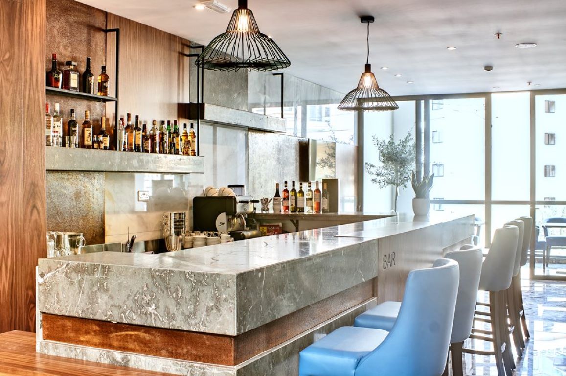 Hotel The District-Bar.jpg