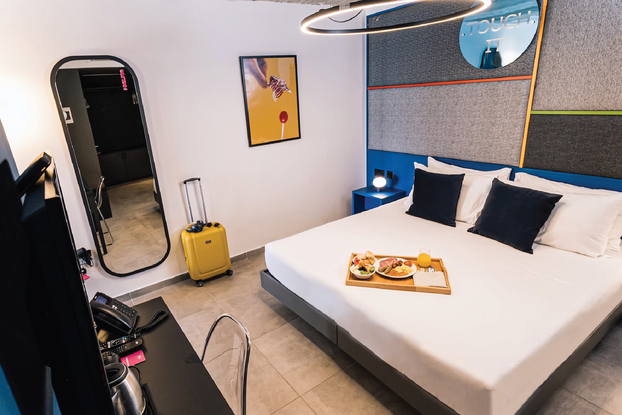 Hotel IKYK-Deluxe soba.jpg