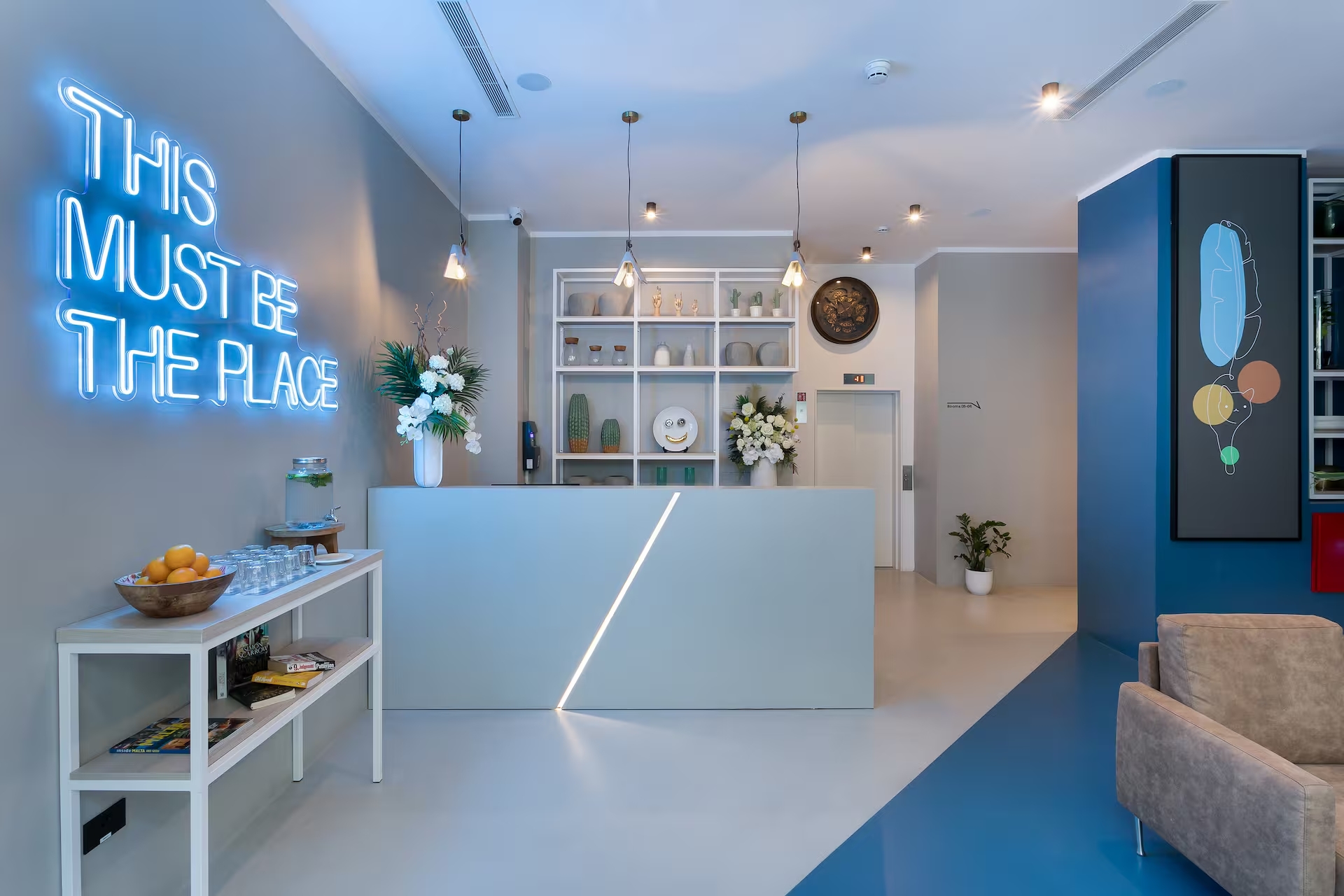 Hotel Mistral St. Julian's Affiliated by Melia-Recepcija.jpg