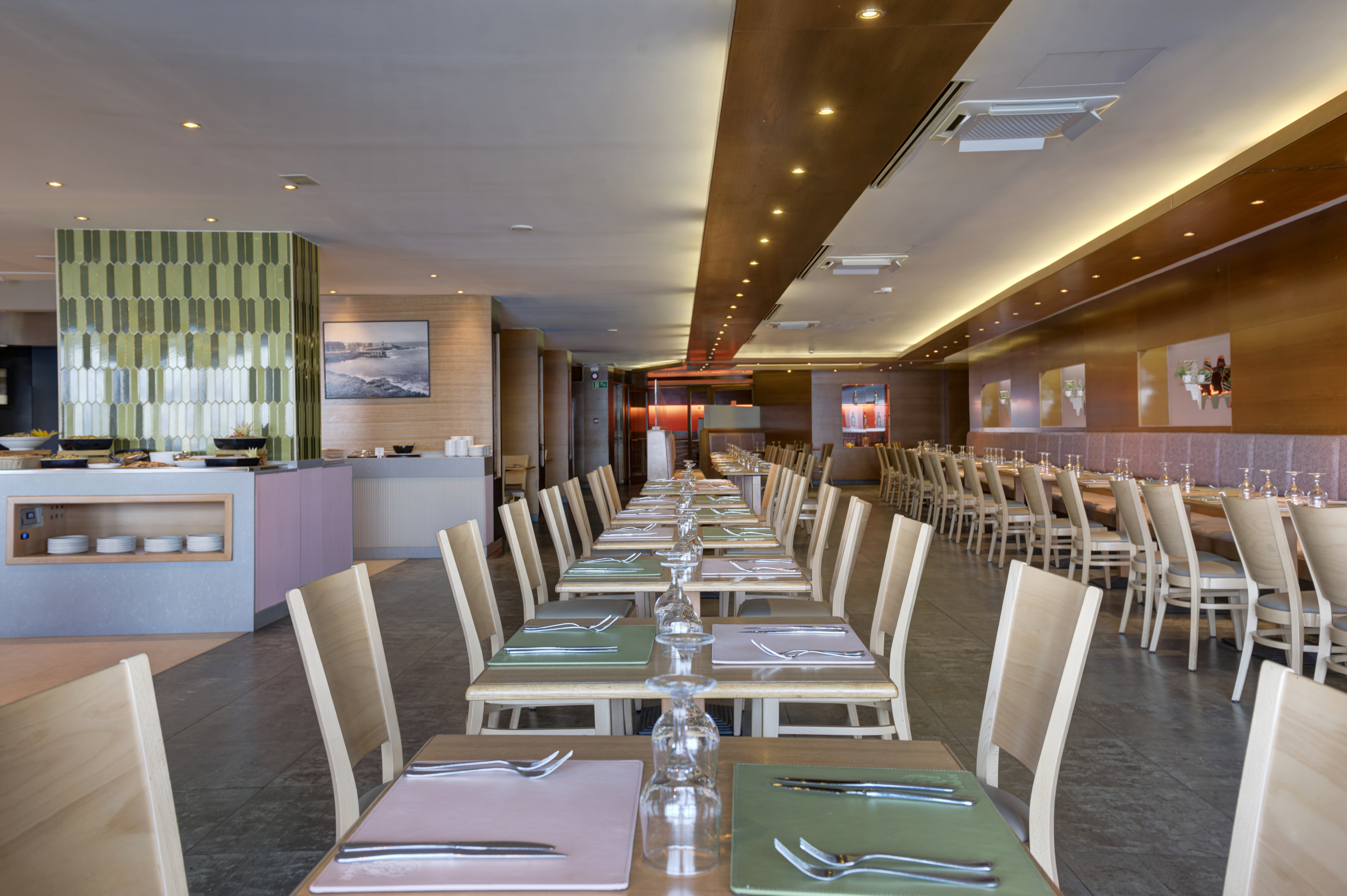 Preluna Hotel-Glavni restoran.jpg