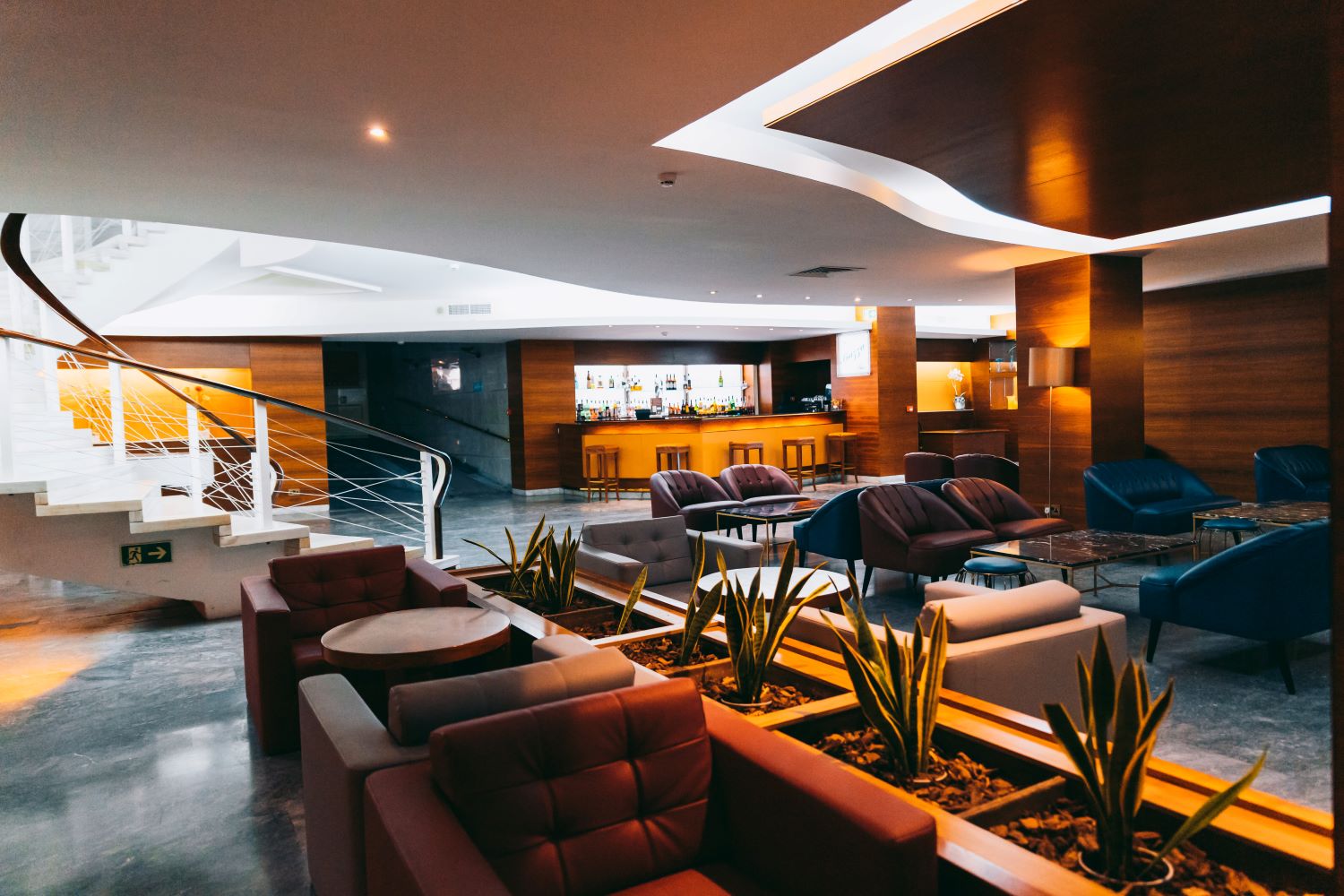 Preluna Hotel-Lobby bar.jpg