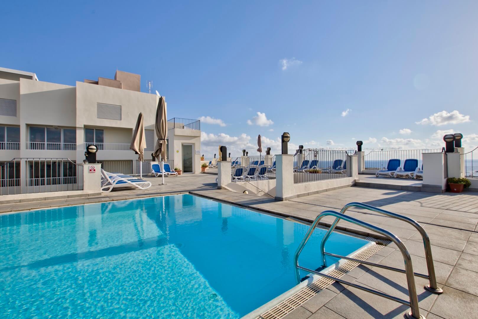 Hotel Santana-Bazen.jpg