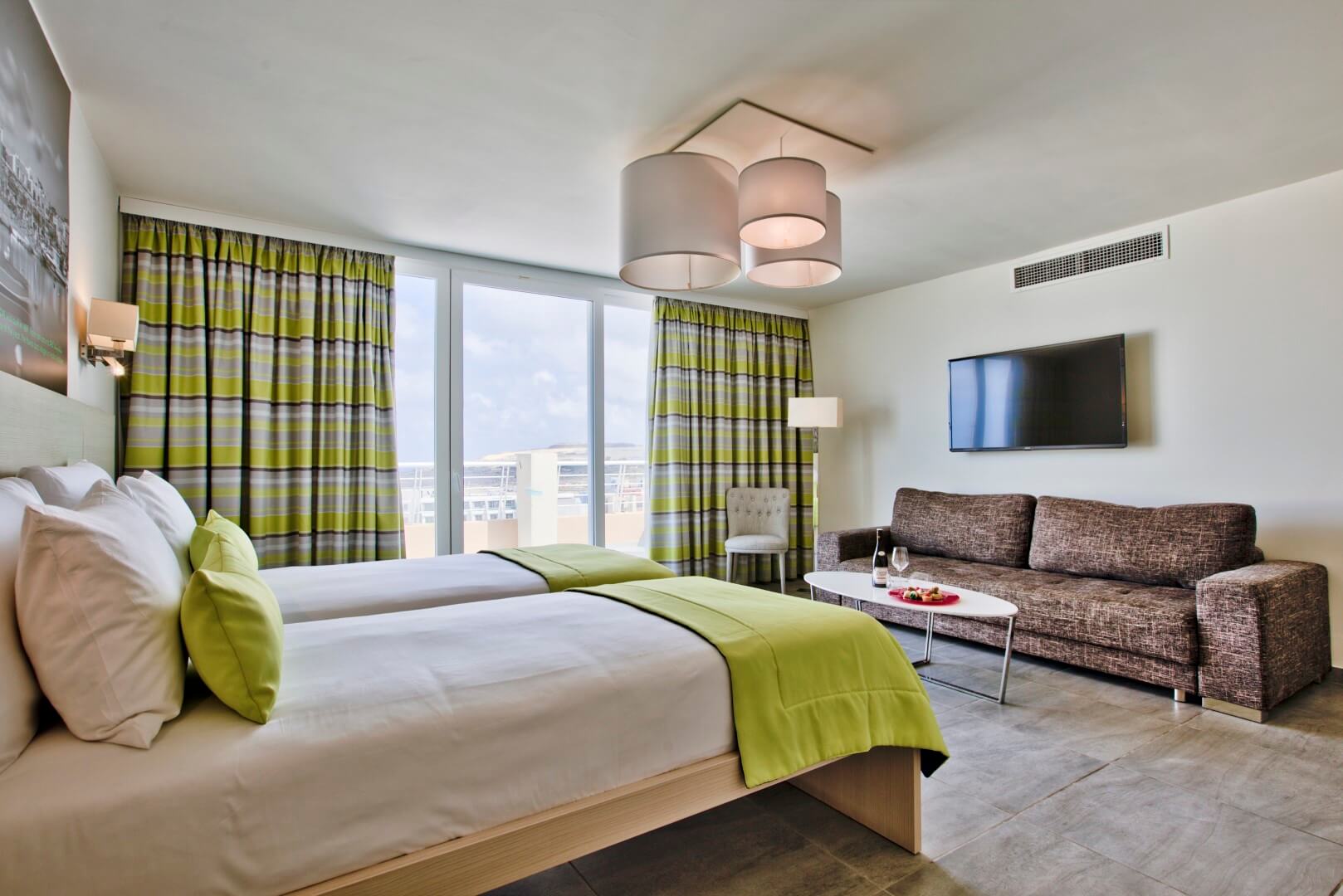 Hotel Santana-Executive suite.jpg