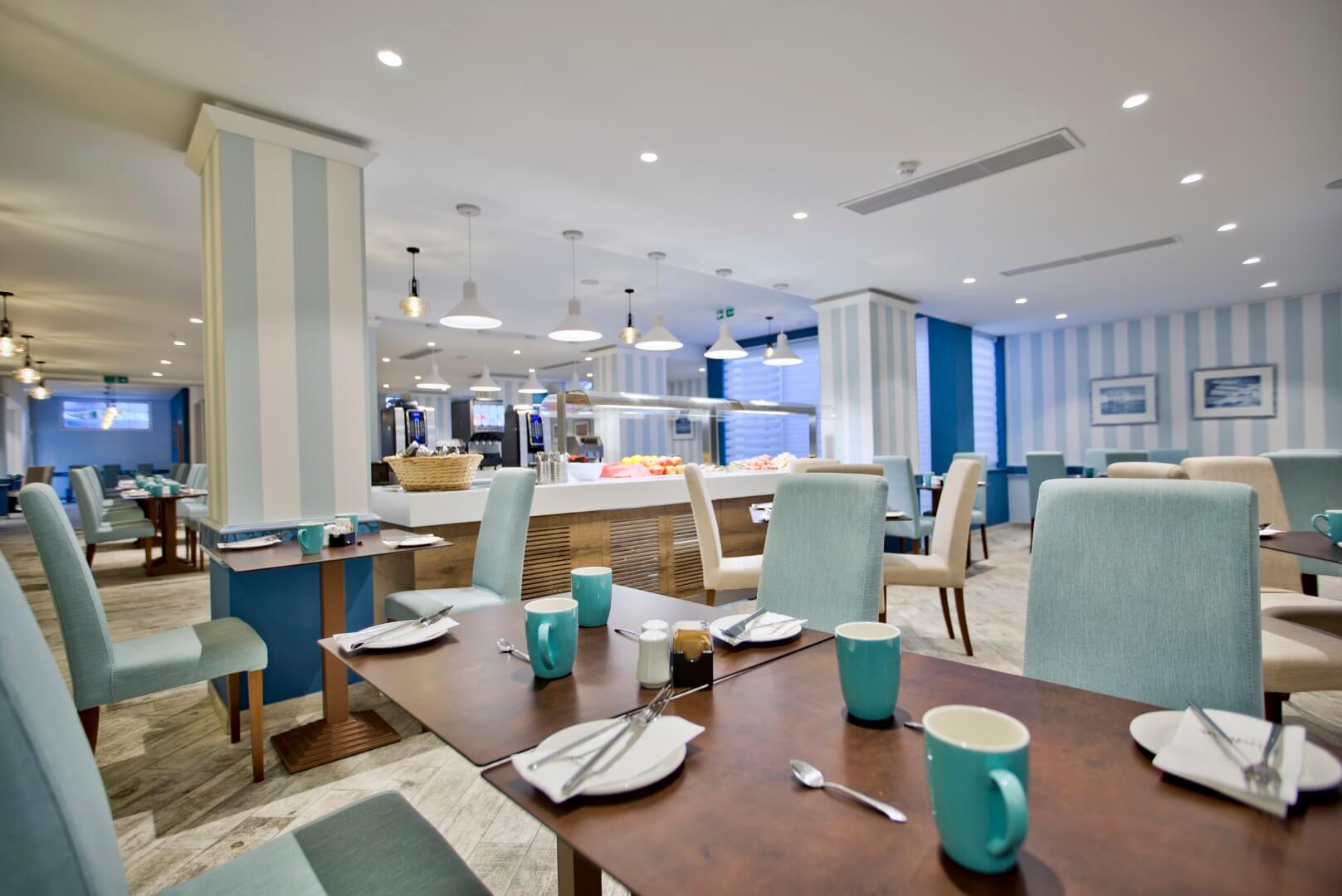 Santana Hotel-Restoran.jpg