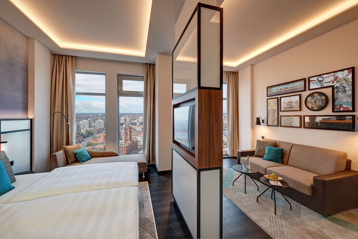 Park Inn by Radisson Berlin Alexanderplatz-Corner Sky suite.jpg