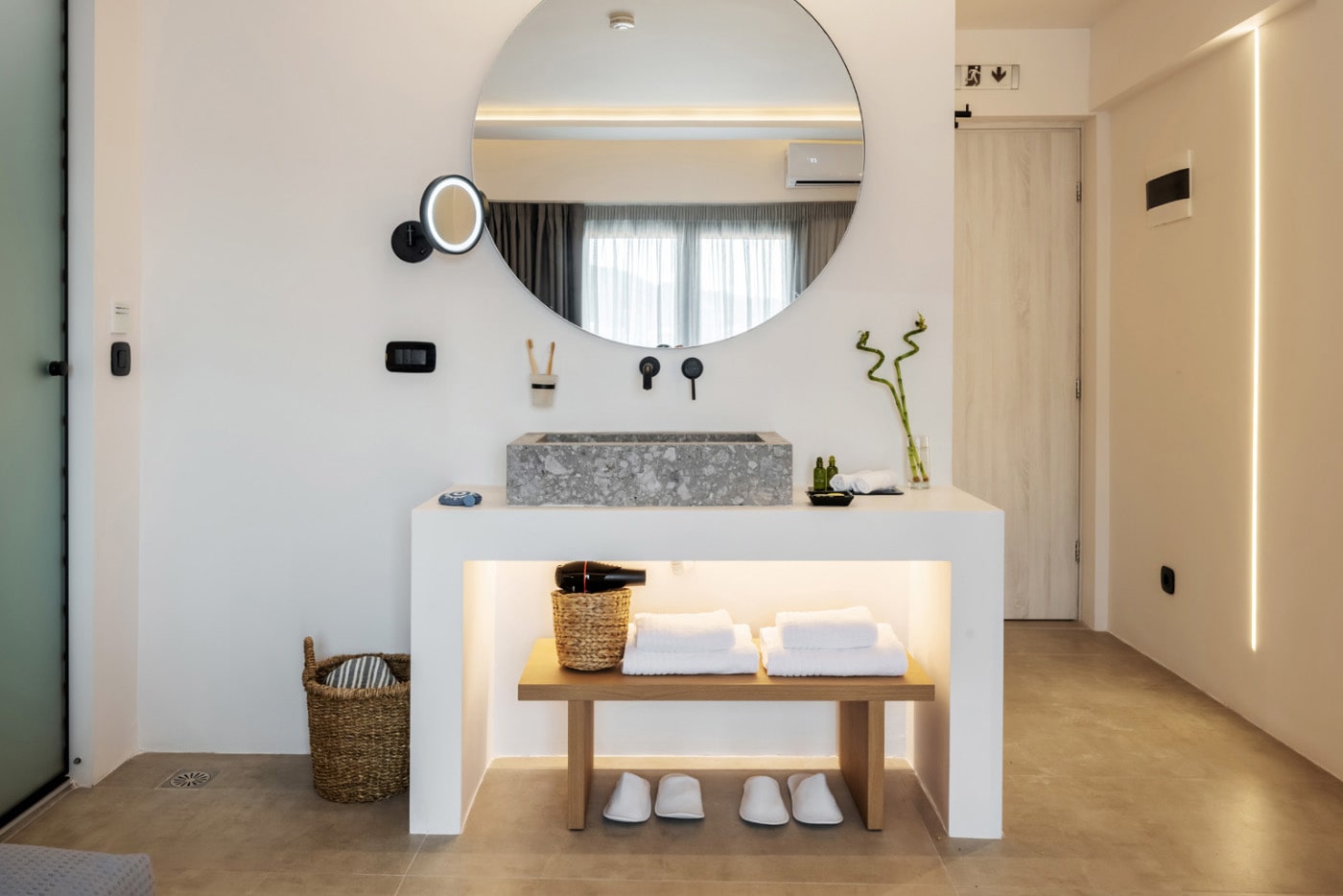 Neapolis 21 Suites-Kupatilo.jpg