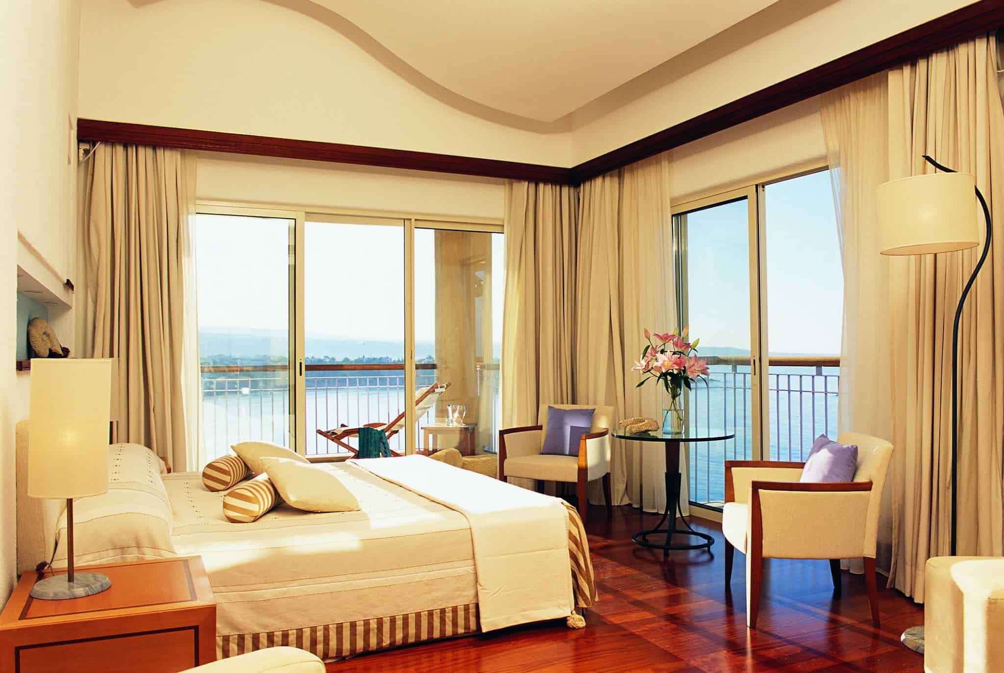 Thalassa hotel soba.jpg