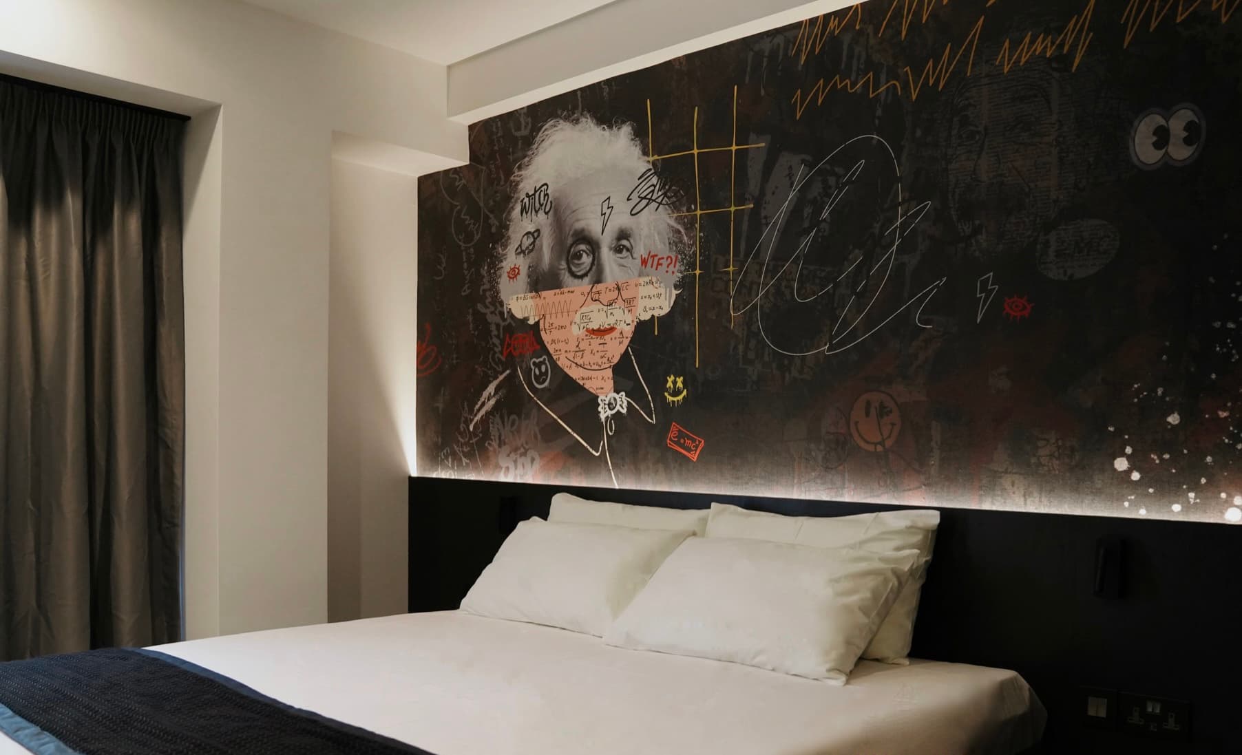 Hotel SO City-Deluxe suite sa djakuzijem.jpg