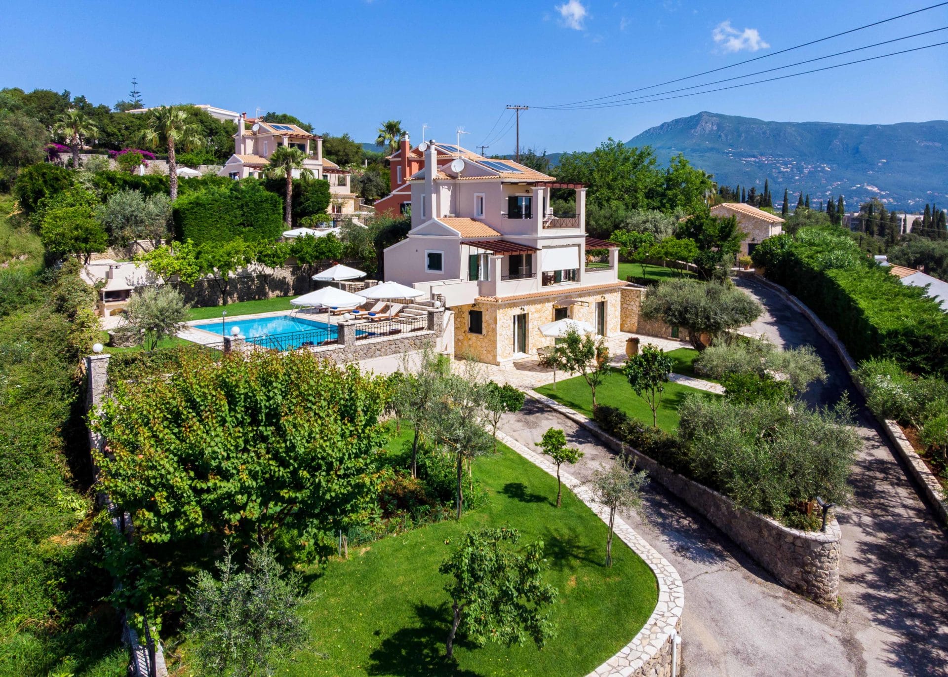 IL Tesori Dassia Villas spoljni izgled.jpg