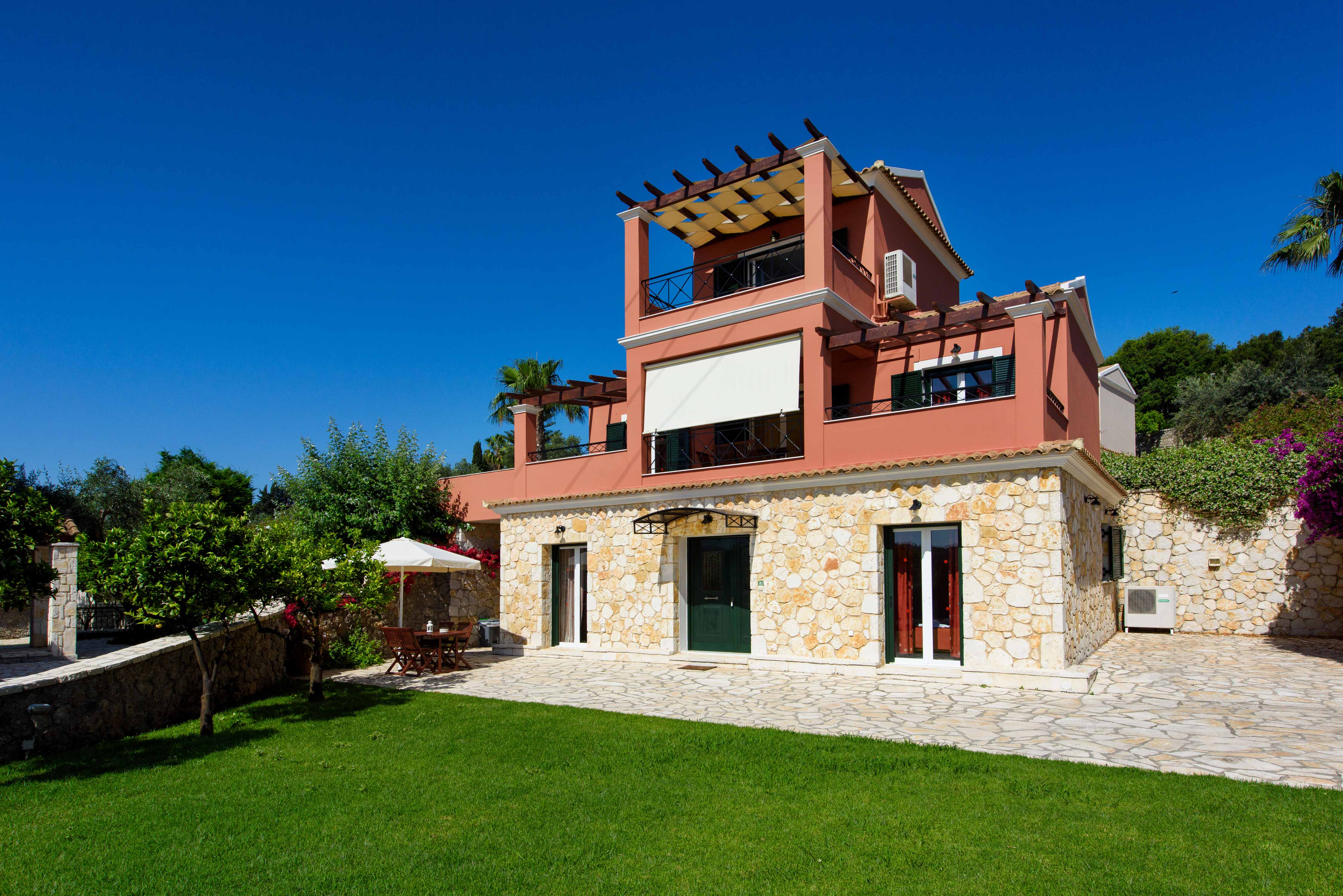 Lemonia & Rose Villa_Il Tesori Dassia  (39).jpg